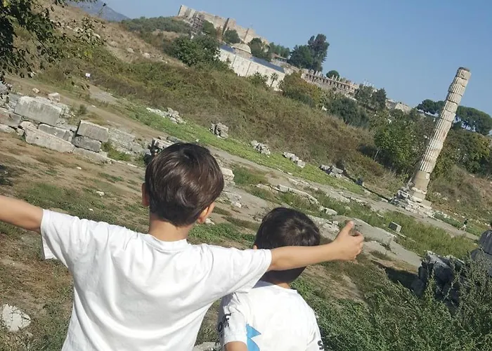 Saint Johns Hill Boutique Ephesus *